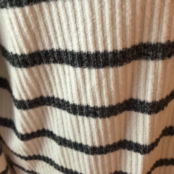 NWT Gap Long Cardigan - Picture 4 of 7